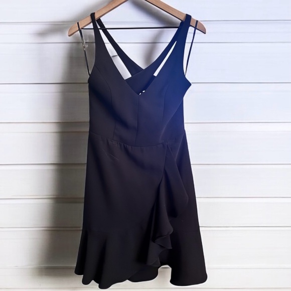 Amanda Uprichard Revolve Black Nicco Dress Cross Back Ruffle Hem Medium V Neck - Picture 2 of 7